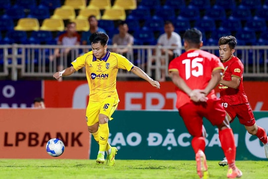 Sông Lam Nghệ An và 20 ngày hy vọng