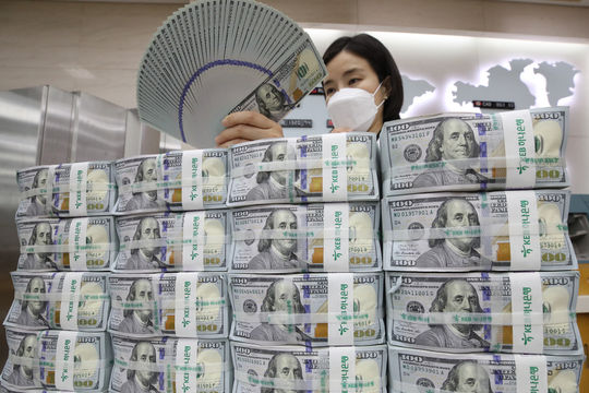 Tỷ giá USD hôm nay 2/10/2024: Đồng USD tăng mạnh