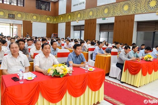 Bồi dưỡng nghiệp vụ cho các tổ chức Đảng ở Nghệ An