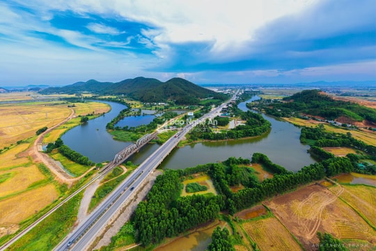 Ngày Thơ Việt Nam: Những đóng góp của thi nhân xứ Nghệ