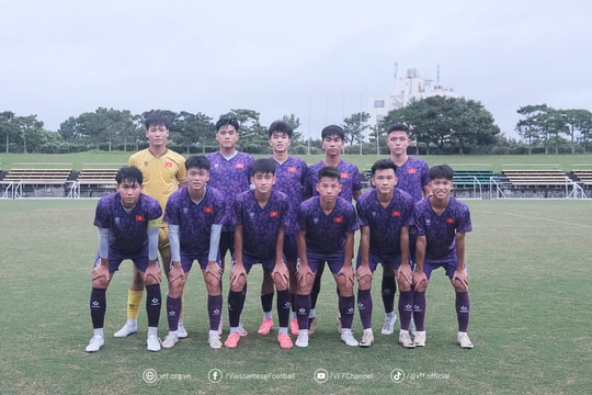 Đội tuyển U17 Việt Nam thắng đậm Đại học Shizuaka FC (Nhật Bản)