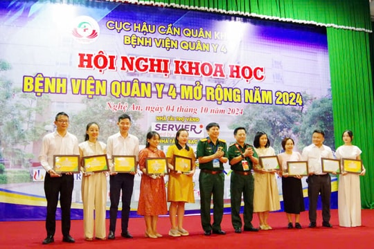 Hội nghị khoa học Bệnh viện Quân y 4 Nâng cao chất lượng chăm sóc sức khỏe lực lượng vũ trang và nhân dân