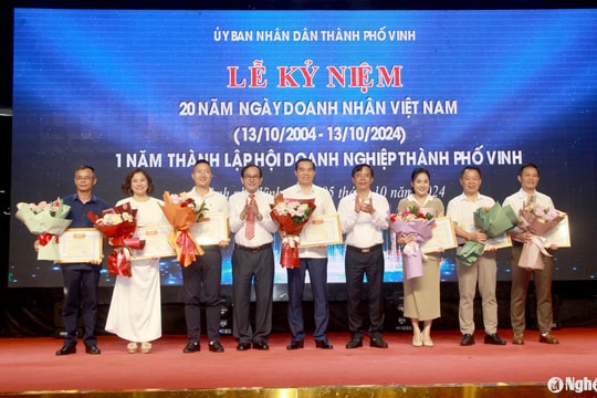 Thành phố Vinh gặp mặt doanh nghiệp nhân ngày Doanh nhân