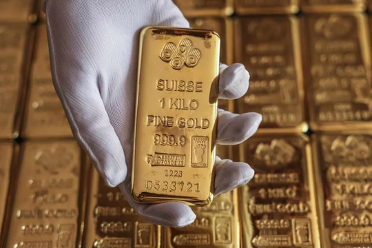 Giá vàng hôm nay 8/10/2024: Vàng thế giới giằng co