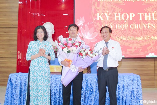 Đồng chí Lê Thái Hùng được bầu giữ chức Chủ tịch HĐND huyện Nghĩa Đàn nhiệm kỳ 2021 - 2026