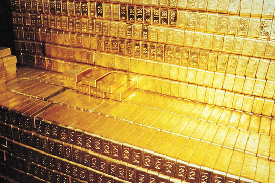 Giá vàng hôm nay 9/10/2024: Vàng thế giới giảm mạnh trái chiều vàng miếng