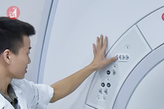 Có máy MRI, bệnh viện vẫn phải đưa bệnh nhân đi "chụp nhờ"
