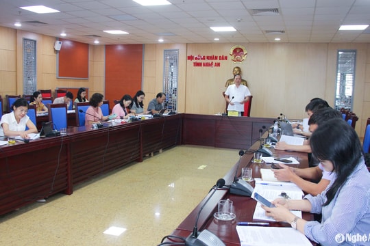 Thẩm tra các dự thảo trình kỳ họp chuyên đề của HĐND tỉnh Nghệ An