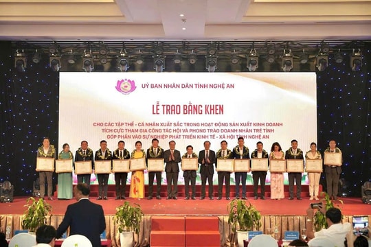 Doanh nhân trẻ Nghệ An 'Tiên phong đổi mới - Kiến tạo giá trị'