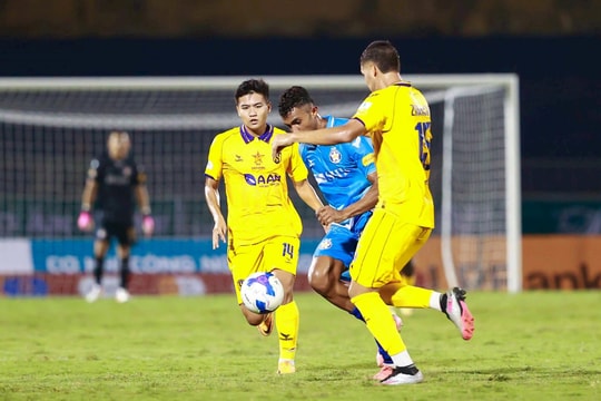 Sebastian Zaracho và màn ra mắt lần 2