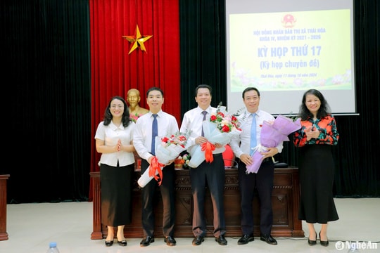 Ông Nguyễn Công Hoan được bầu giữ chức Chủ tịch UBND thị xã Thái Hòa