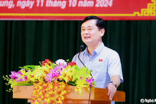 Bí thư Tỉnh ủy Nghệ An Thái Thanh Quý tiếp xúc cử tri tại huyện Hưng Nguyên