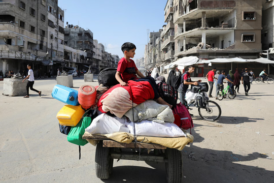 Xe tăng Israel tiến sâu vào phía Bắc Dải Gaza