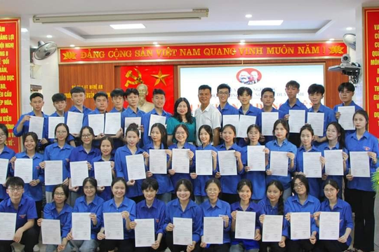 Huyện Nghi Lộc đẩy mạnh công tác phát triển Đảng