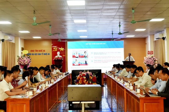 Hội thảo Doanh nghiệp và Trường Đại học Kinh tế Nghệ An hợp tác cùng phát triển