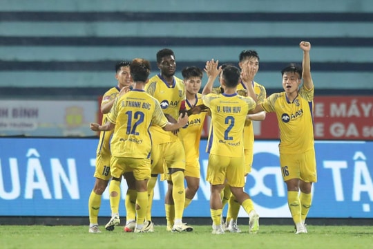 Những 'ngôi sao hy vọng' của Sông Lam Nghệ An trong chuyến làm khách tại Thiên Trường