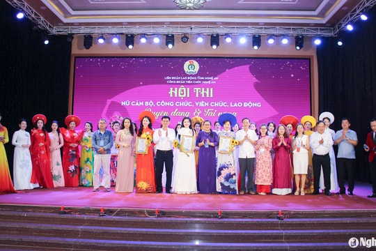 Thí sinh Trần Hà Trang đạt giải Hoa khôi Hội thi 'Nữ cán bộ, công chức, viên chức duyên dáng và tài năng' năm 2024