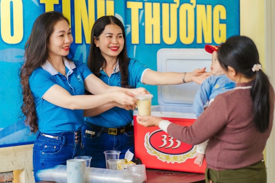 Hướng về cơ sở, quan tâm đời sống, việc làm cho phụ nữ