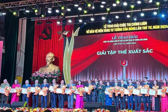 Nghệ An 3 năm liên tục đạt giải tập thể xuất sắc Cuộc thi Chính luận về bảo vệ nền tảng tư tưởng của Đảng