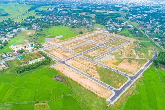 Điều kiện bán tài sản gắn liền với đất được Nhà nước cho thuê thu tiền hằng năm theo Luật mới nhất?