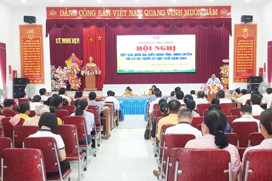 Cử tri Quỳ Hợp kiến nghị các vấn đề về cấp Giấy chứng nhận quyền sử dụng đất, nước sạch, hạ tầng giao thông