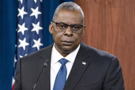 Bộ trưởng Quốc phòng Mỹ Austin tin xung đột Ukraine kết thúc bằng đàm phán