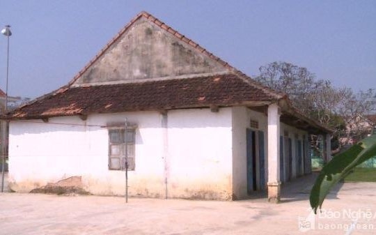 Di tích đình Sen - nơi họp bàn đấu tranh cách mạng trong cao trào Xô viết Nghệ Tĩnh