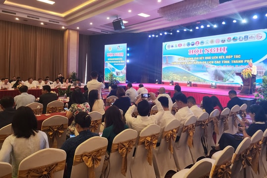 Nghệ An tham gia Hội nghị liên kết, hợp tác phát triển du lịch tại Đắk Lắk