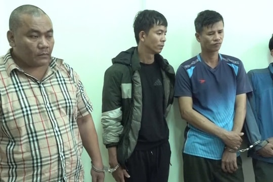 Triệt xóa đường dây liên tỉnh buôn bán gần 2,5 tạ pháo lậu