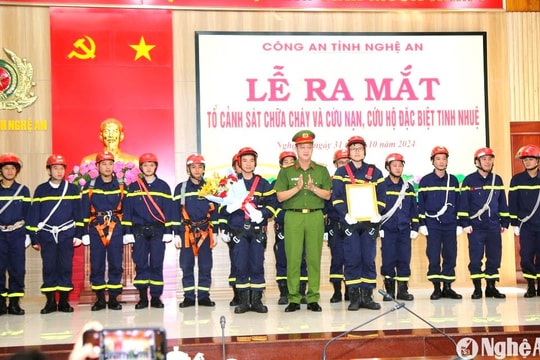 Công an Nghệ An ra mắt các tổ Cảnh sát chữa cháy và cứu nạn, cứu hộ đặc biệt tinh nhuệ