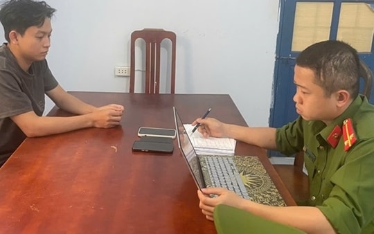 Tải ảnh ô tô cũ lừa rao bán giá rẻ, nhận cọc rồi… bùng!