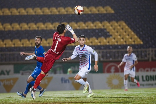 Cuộc đua thoát đáy của Sông Lam Nghệ An và bài toán bứt phá của Hồng Lĩnh Hà Tĩnh?