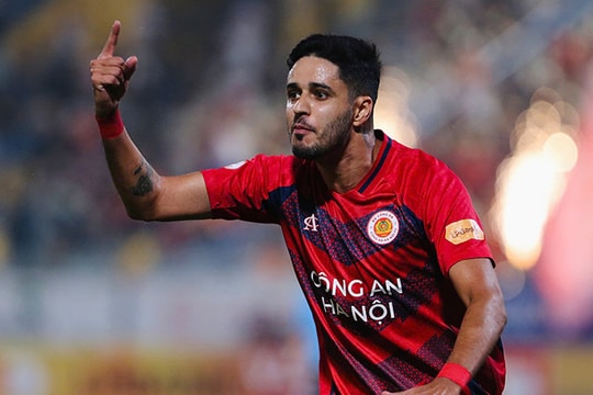 Trình diễn bùng nổ, Leo Artur giúp CLB Công an Hà Nội chiến thắng; Mourinho 'phát cuồng' sau bàn thắng ở phút 90+12