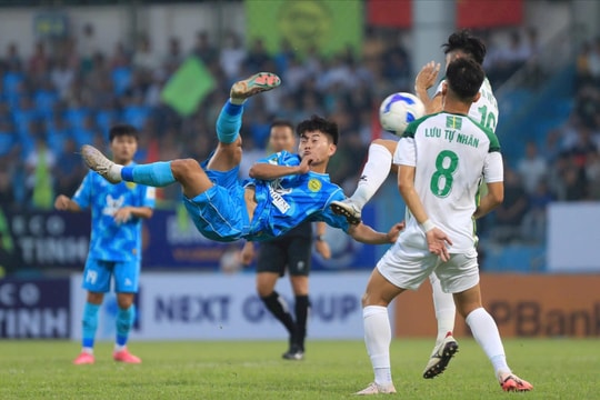 Sông Lam Nghệ An và những tín hiệu vui từ các giải trẻ