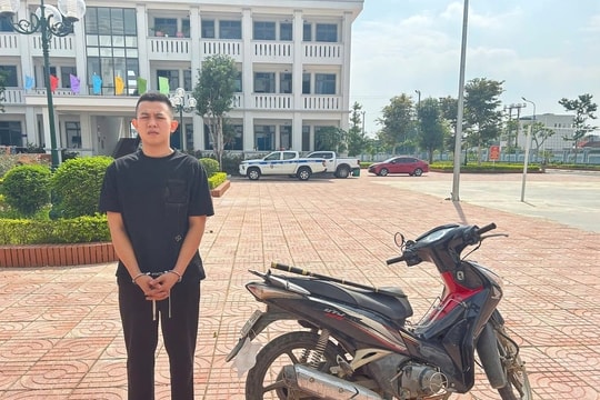 Bắt nam thanh niên cạy phá 2 cây ATM để lấy tiền