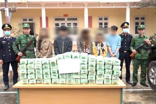 Triệt phá thành công chuyên án vận chuyển ma tuý đá từ Lào vào Việt Nam