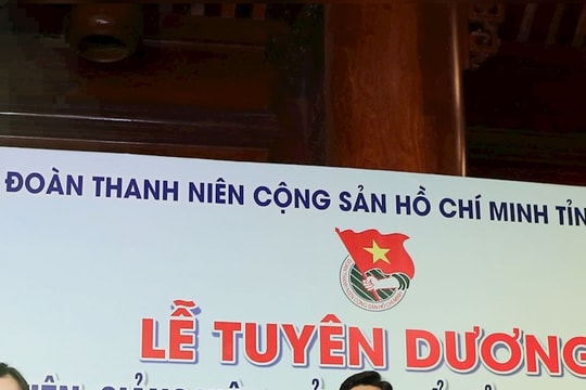 36 giáo viên trẻ Nghệ An được vinh danh