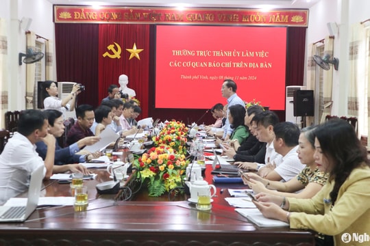 Thành phố Vinh gặp mặt một số cơ quan báo chí