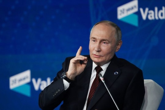 Tổng thống Putin: 10.000 binh sĩ Ukraine bị bao vây theo hướng Kupiansk