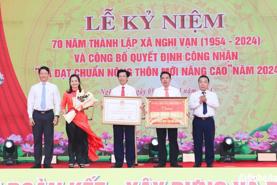 Xã Nghi Vạn (Nghi Lộc) kỷ niệm 70 năm thành lập và đón nhận Bằng công nhận xã đạt chuẩn nông thôn mới nâng cao