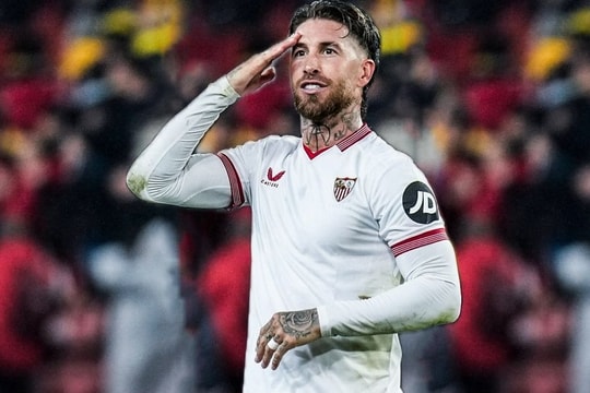 Sergio Ramos nói gì về việc trở lại Real Madrid?