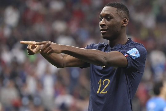 Manchester United rục rịch chiêu mộ ‘sát thủ’ Ligue 1