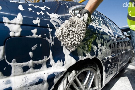 Mẹo nhỏ chăm sóc xe hơi tiết kiệm nhất