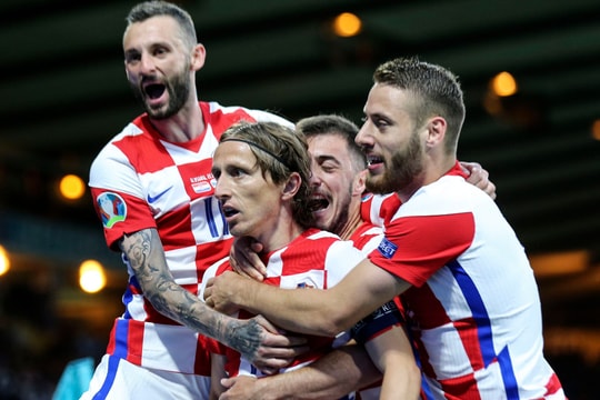 Nhận định, dự đoán Scotland vs Croatia: Vé tứ kết cận kề