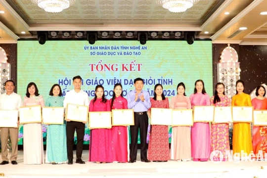 Giáo viên dạy giỏi tỉnh phải là những người tiên phong trong đổi mới, sáng tạo