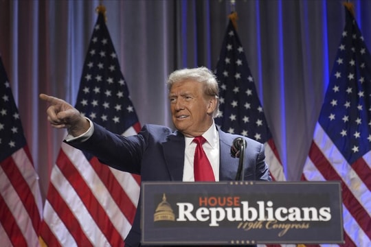 Ông Donald Trump tuyên bố làm việc 'chăm chỉ' để chấm dứt xung đột