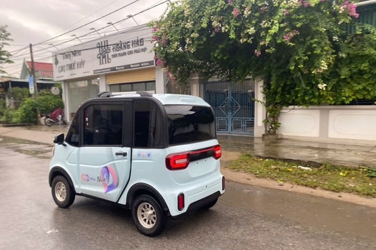 Ô tô điện mini không rõ nguồn gốc lưu thông ở Nghệ An