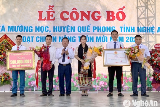 Xã đầu tiên ở Quế Phong đạt chuẩn Nông thôn mới sau sáp nhập