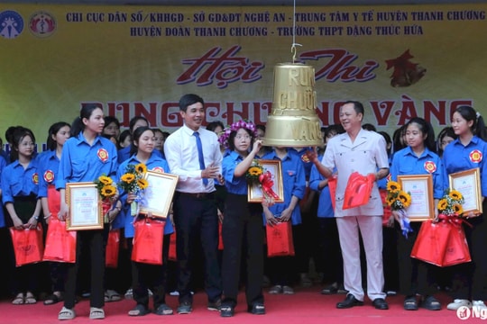 Học sinh Thanh Chương thi Rung chuông vàng tìm hiểu về sức khoẻ sinh sản