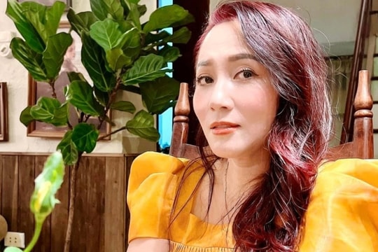 Vợ ông trùm phim 'Độc đạo' ngoài đời không bao giờ kiểm tra điện thoại chồng